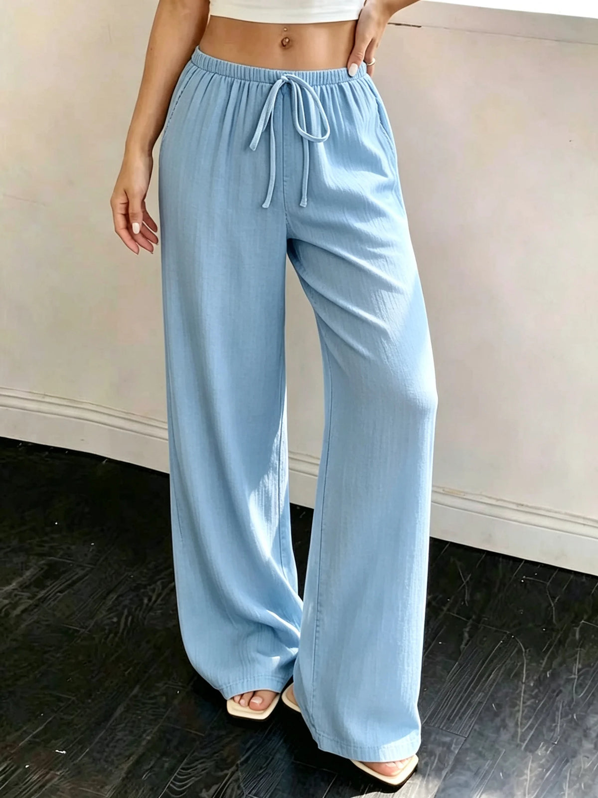 Elegante Damen-Freizeithose mit weitem Bein in Unifarbe