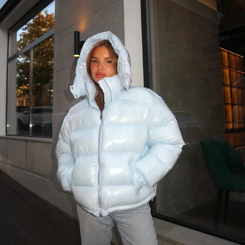 Glänzende Reißverschluss-Kapuzenjacken für Damen, Warme Elastische Taille Plissierte Kurze Baumwolljacke, 2026 Winter Neue Damen High-Street-Oberbekleidung