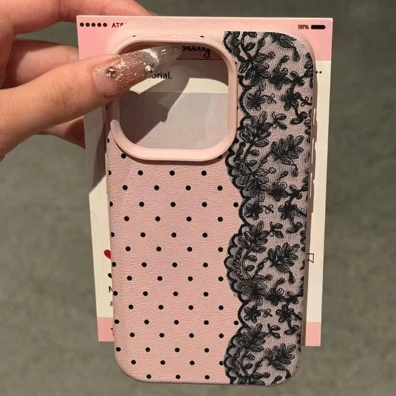 Handyhülle mit Polka-Dot-Blumenmuster