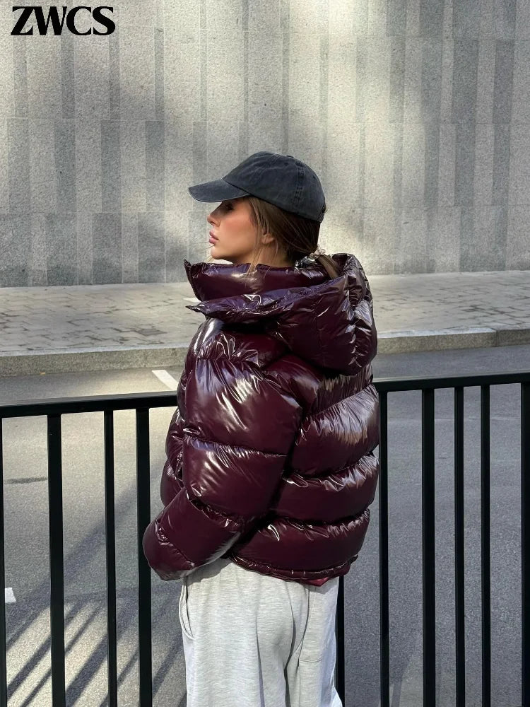 Glänzende Reißverschluss-Kapuzenjacken für Damen, Warme Elastische Taille Plissierte Kurze Baumwolljacke, 2026 Winter Neue Damen High-Street-Oberbekleidung